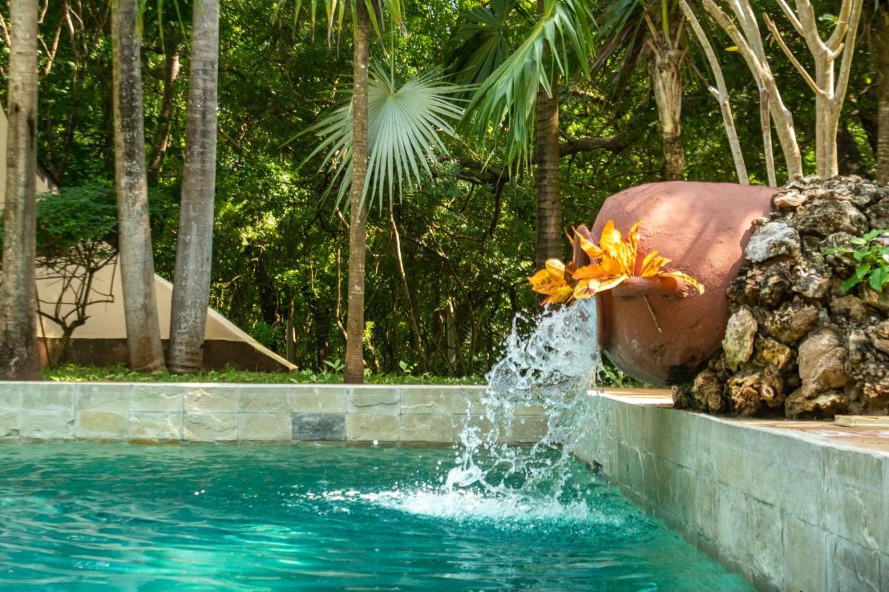 Eleven Pearl Boutique Hotel & Spa Diani Beach Exterior foto