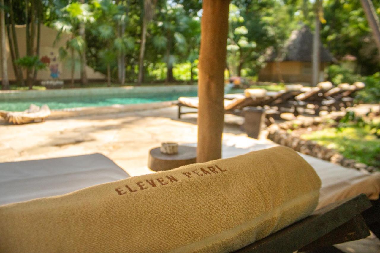 Eleven Pearl Boutique Hotel & Spa Diani Beach Exterior foto